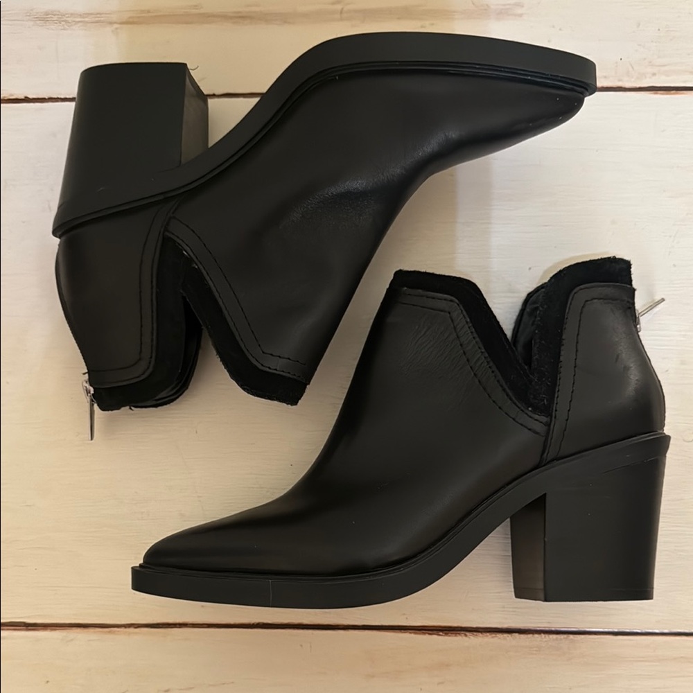 Vince Camuto Riggie Black Ankle Booties